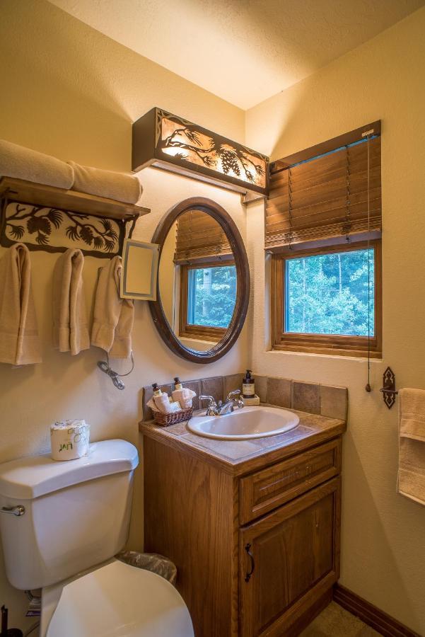 Alpine Village Suites Таос-Скі-Веллі Екстер'єр фото