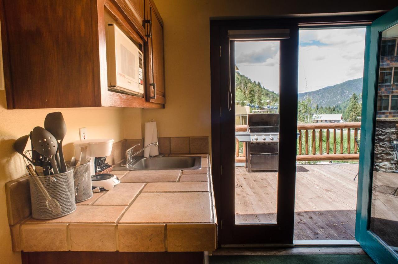 Alpine Village Suites Таос-Скі-Веллі Екстер'єр фото